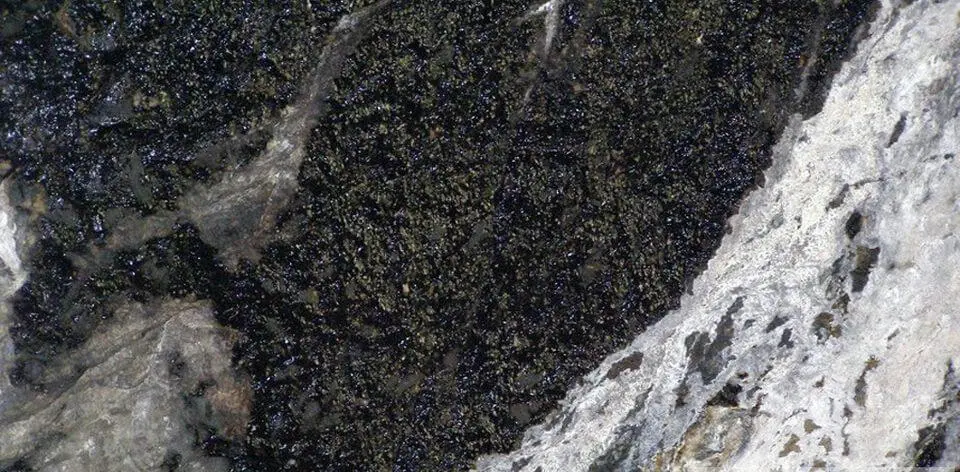 Why Shilajit Has Been Used for Over 3,000 Years — And 4 Modern Ways People Use It 1 Shilajit Has Been Used for Over 3,000 Years