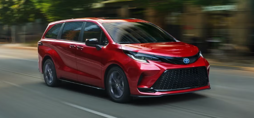 Toyota Sienna 2026 Hybrid Family Van Details — Bumper Savings Talk for Family Car Buyers 2 Toyota Sienna (2026 model visuals)