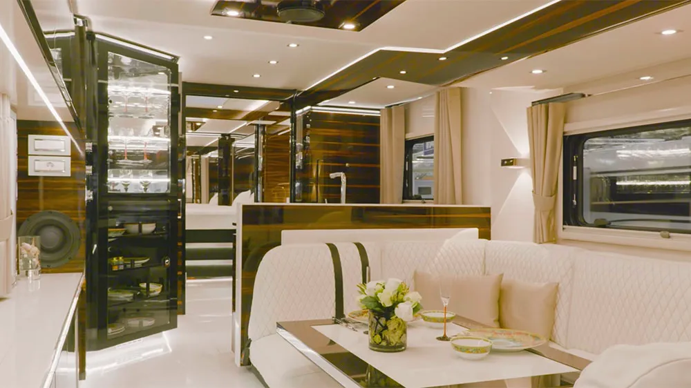 Bugatti Motorhome Interiror