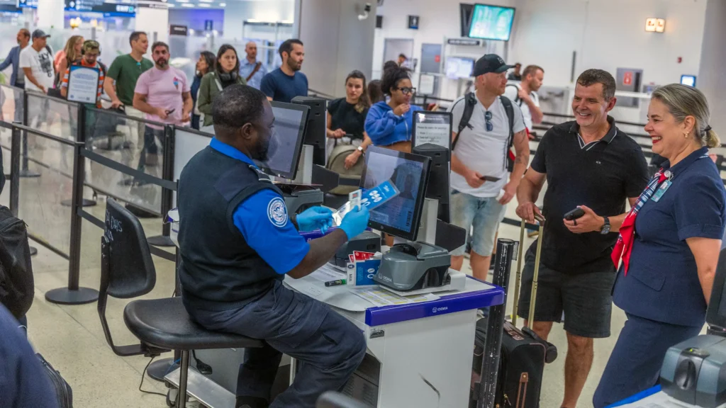 Security Checks Are Changing in the US — TSA’s New 2026 Plan at 50 Airports 1 Security Checks Are Changing in the US