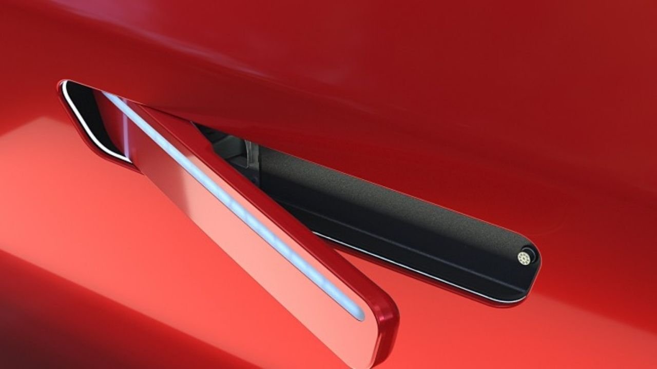 China Moves to Ban Trendy Car Door Handles